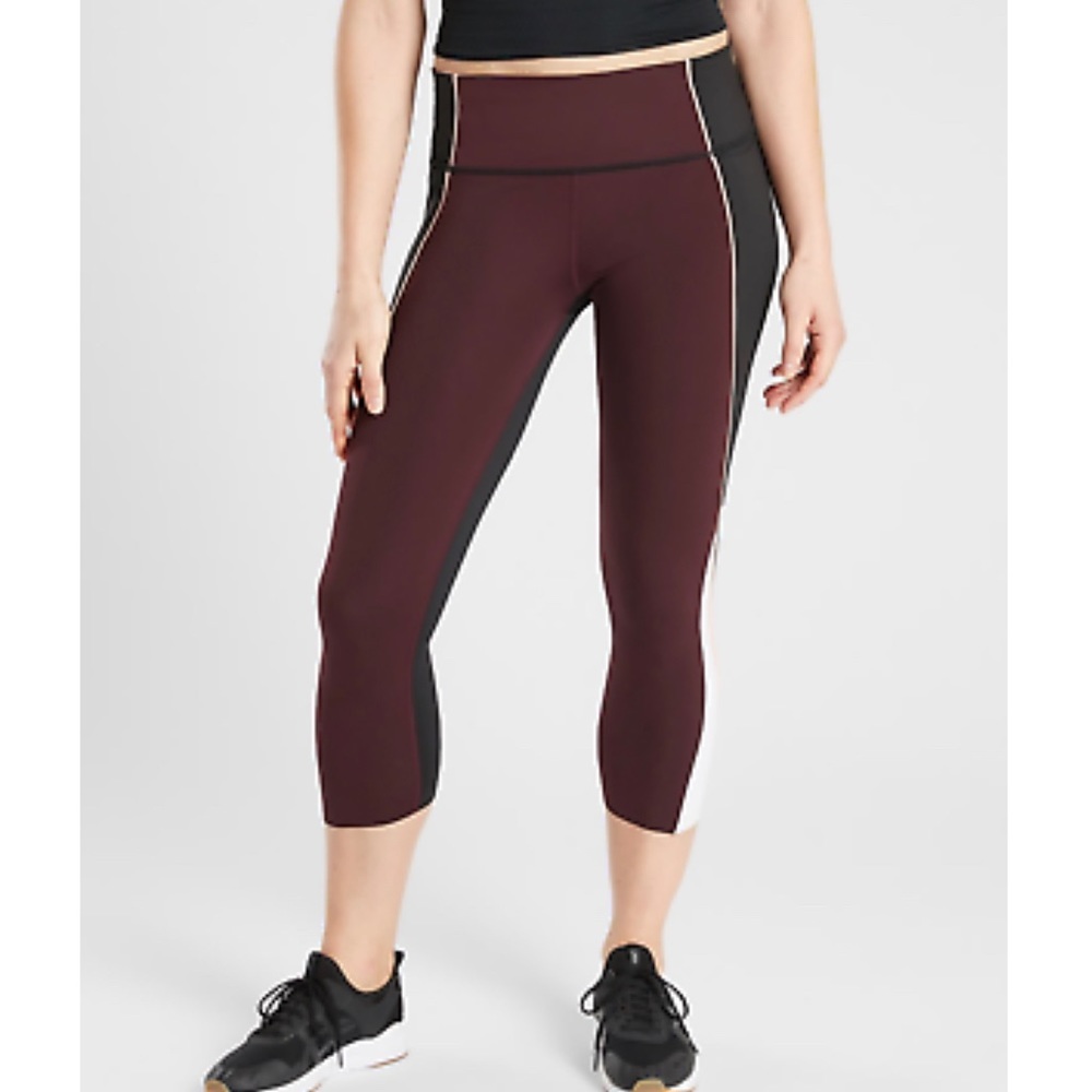 🖤Athleta Marion Pink Capri Leggings Size XS